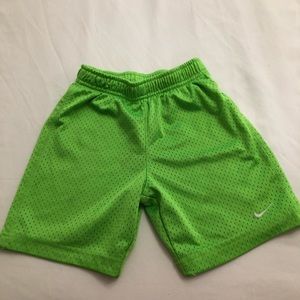 Basketball shorts